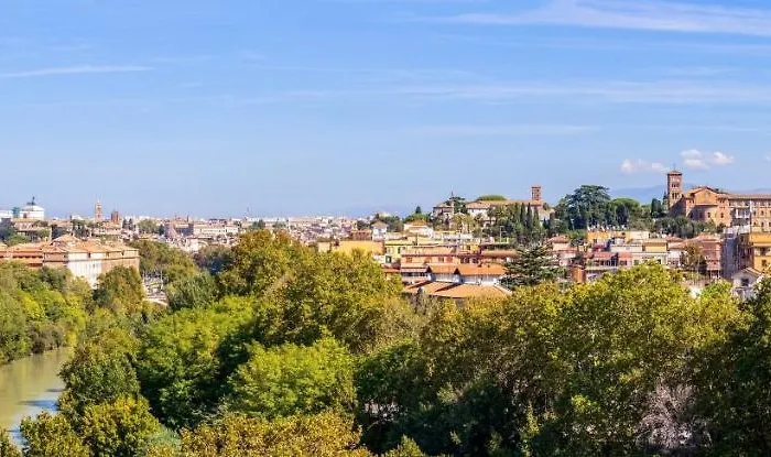 Penthouse With A Panoramic Rooftop In Trastevere With Seasonally Jacuzzi Апартаменты